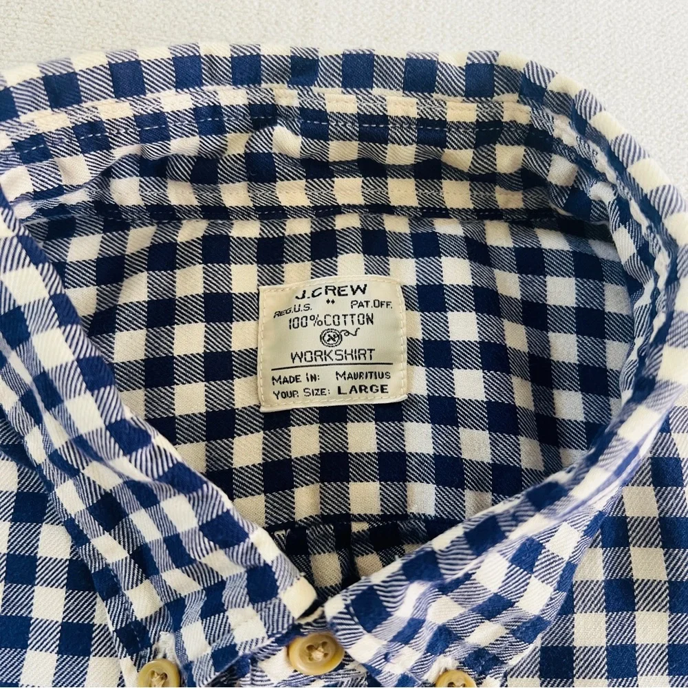 J. Crew • checkered‎ work shirt • size L